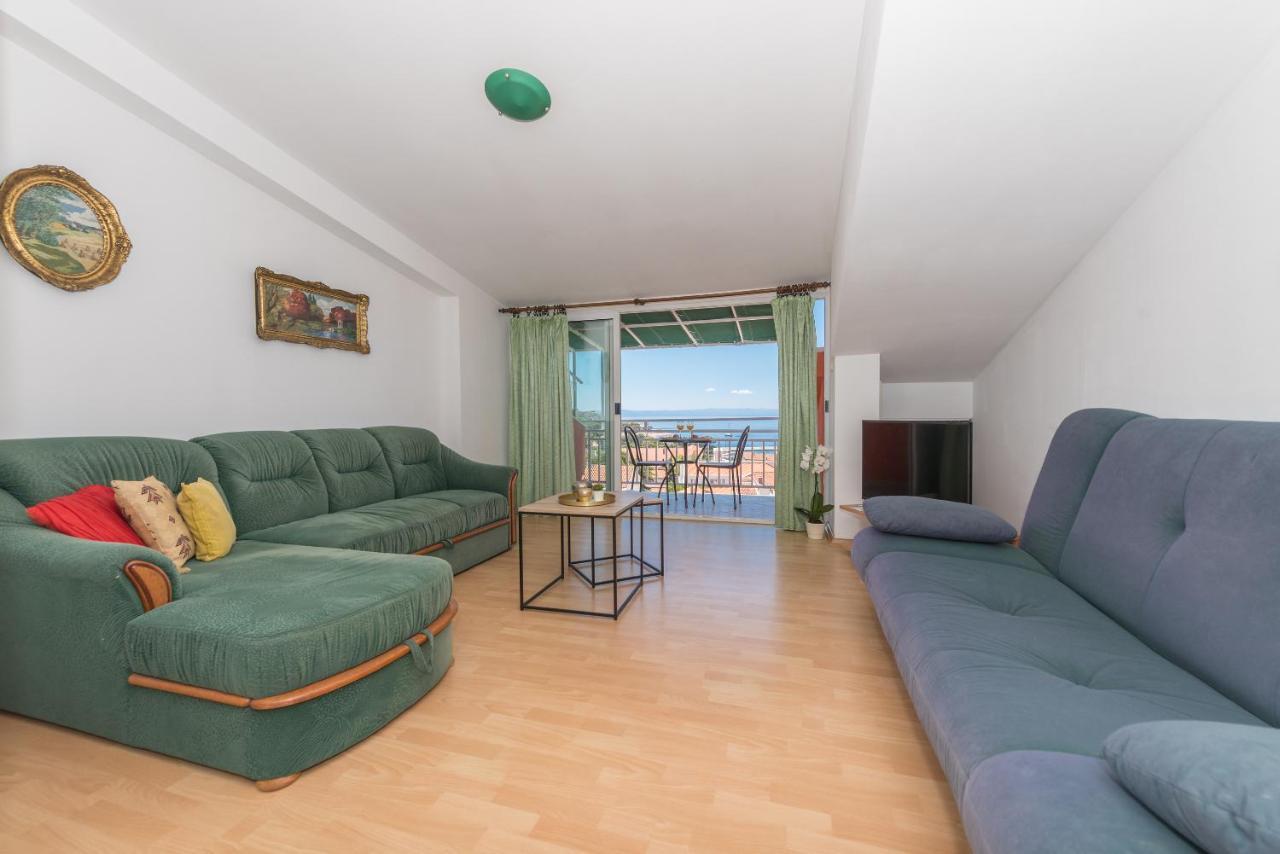 Apartments Zoka Макарска Екстериор снимка