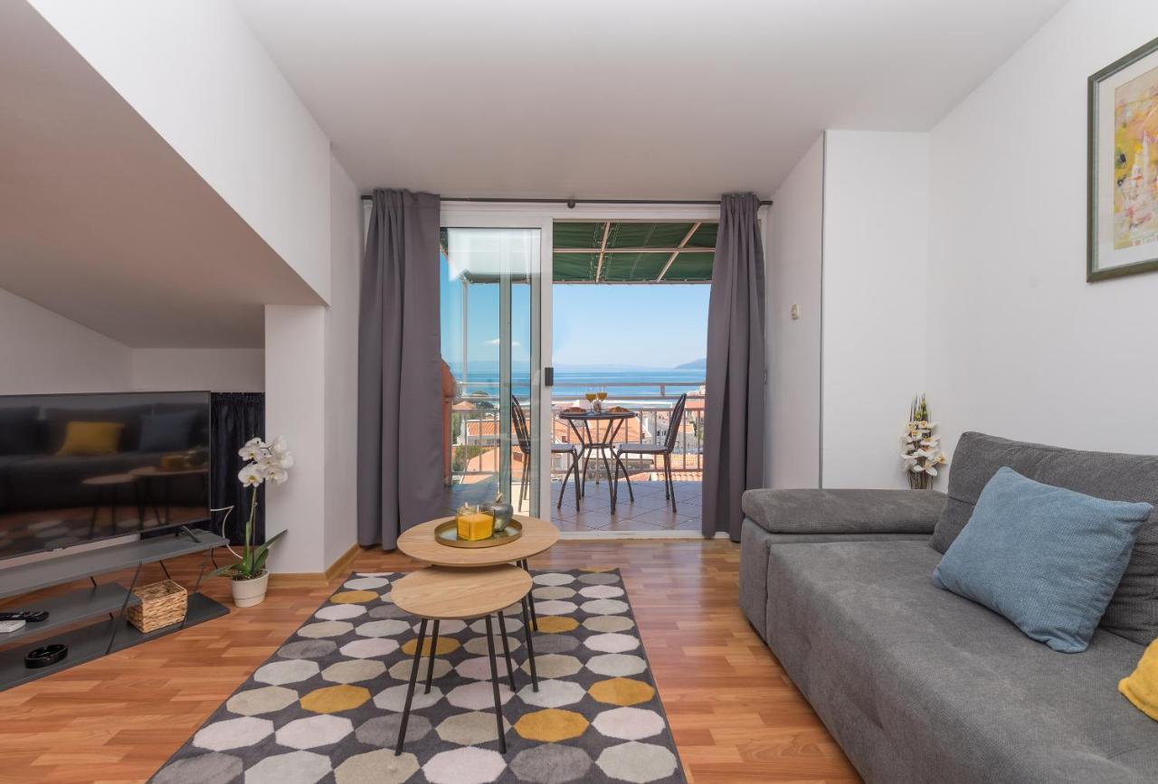 Apartments Zoka Макарска Екстериор снимка